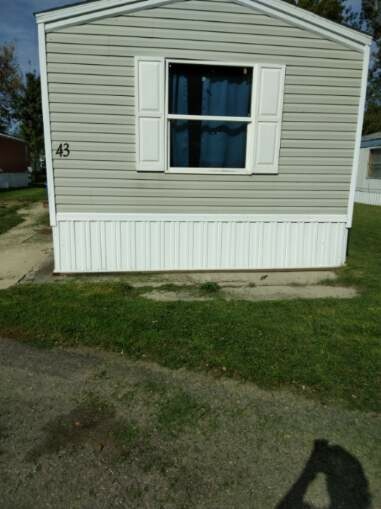 1716 E Lansing Rd.